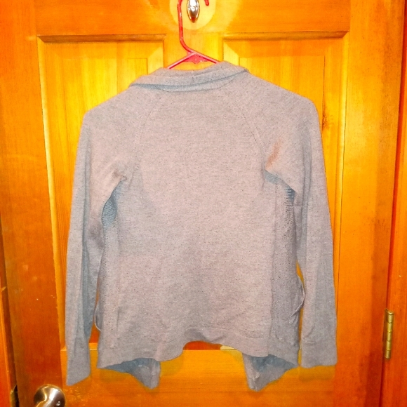 Eddie Bauer 100% wool brownish gray sweater size M - Picture 2 of 5